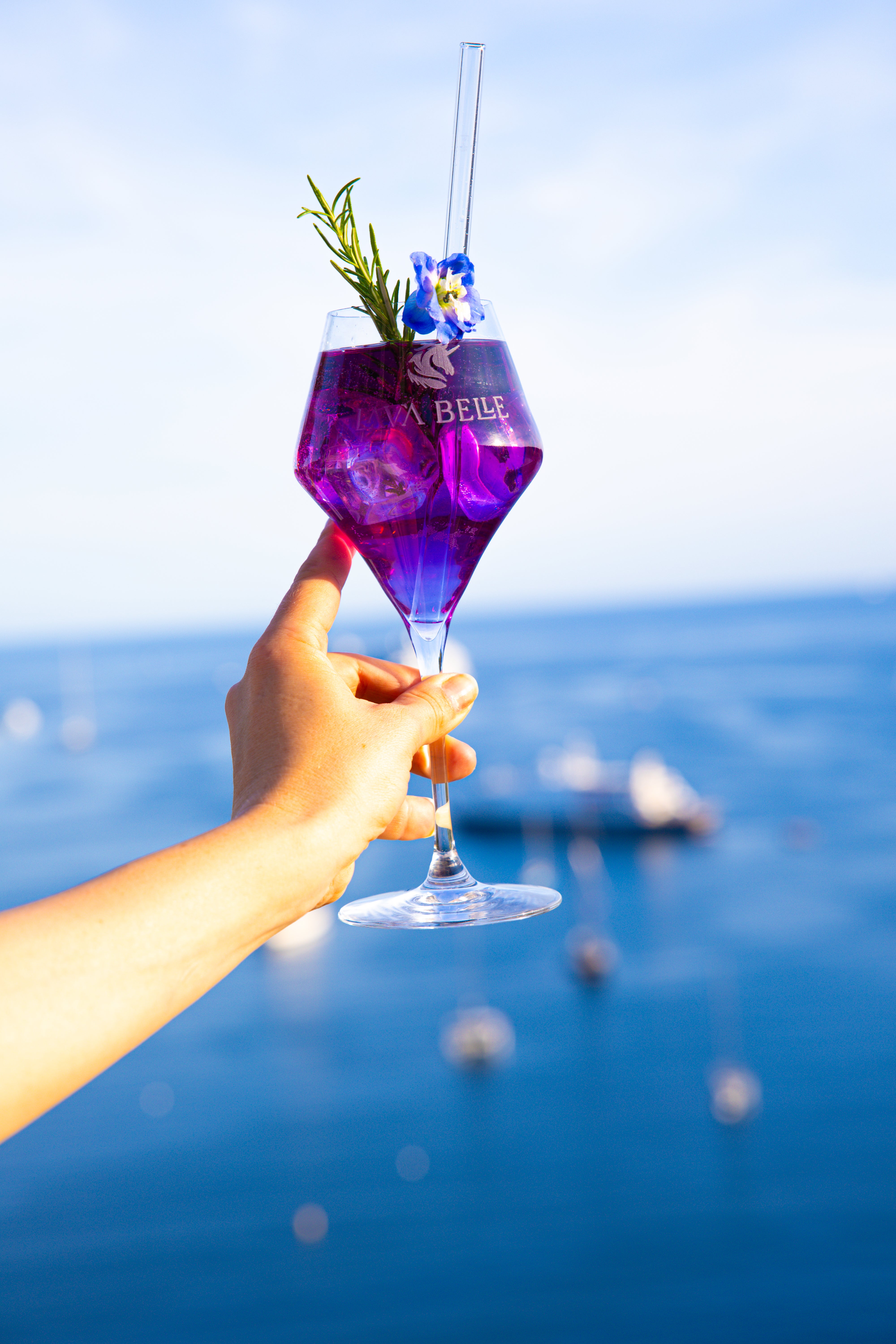 Lav'a Belle Liberté (alkoholfrei) + zwei Aperitif-Gläser